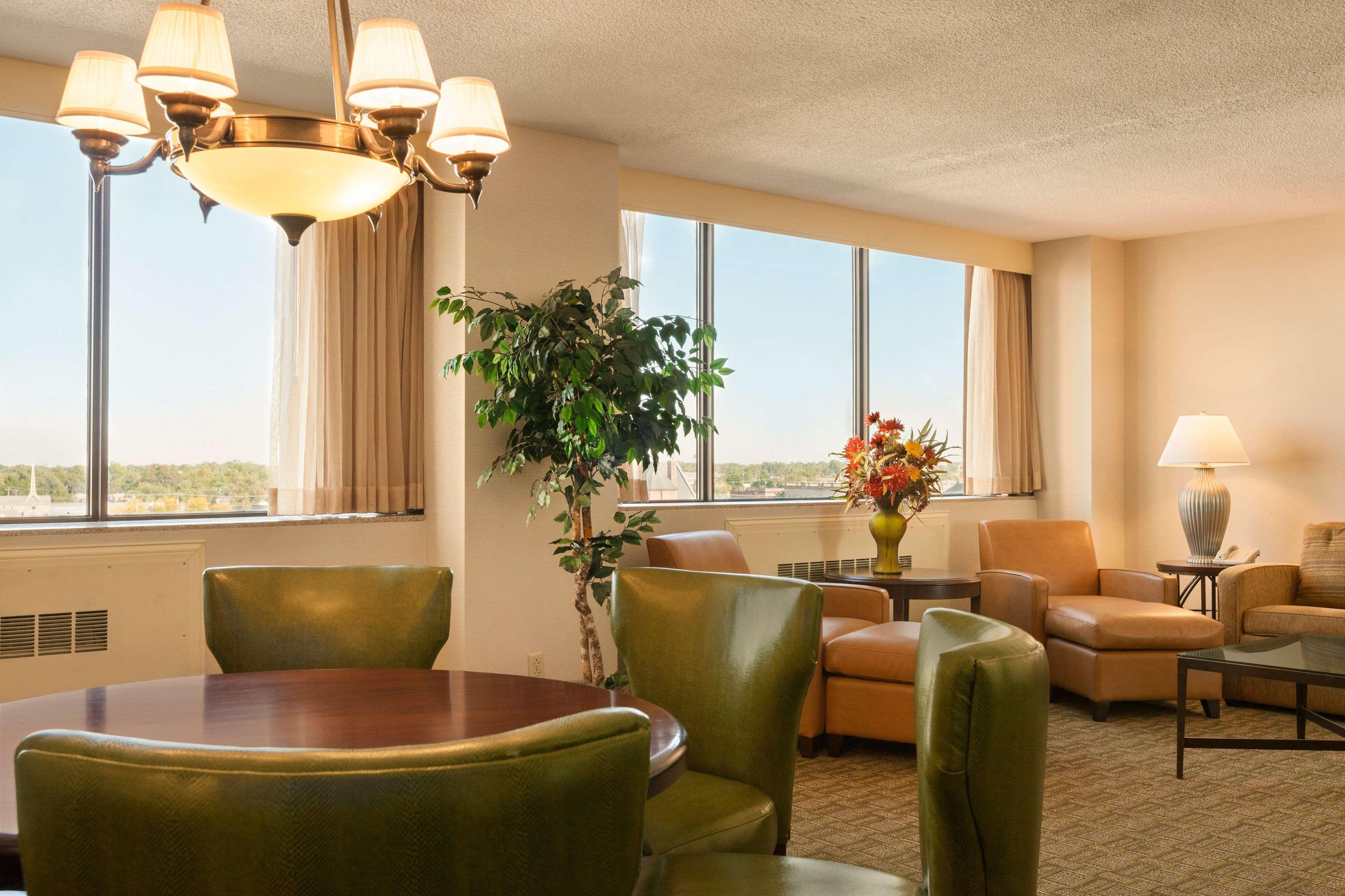 Hilton Fort Wayne At The Grand Wayne Convention Center (Adults Only) Luaran gambar