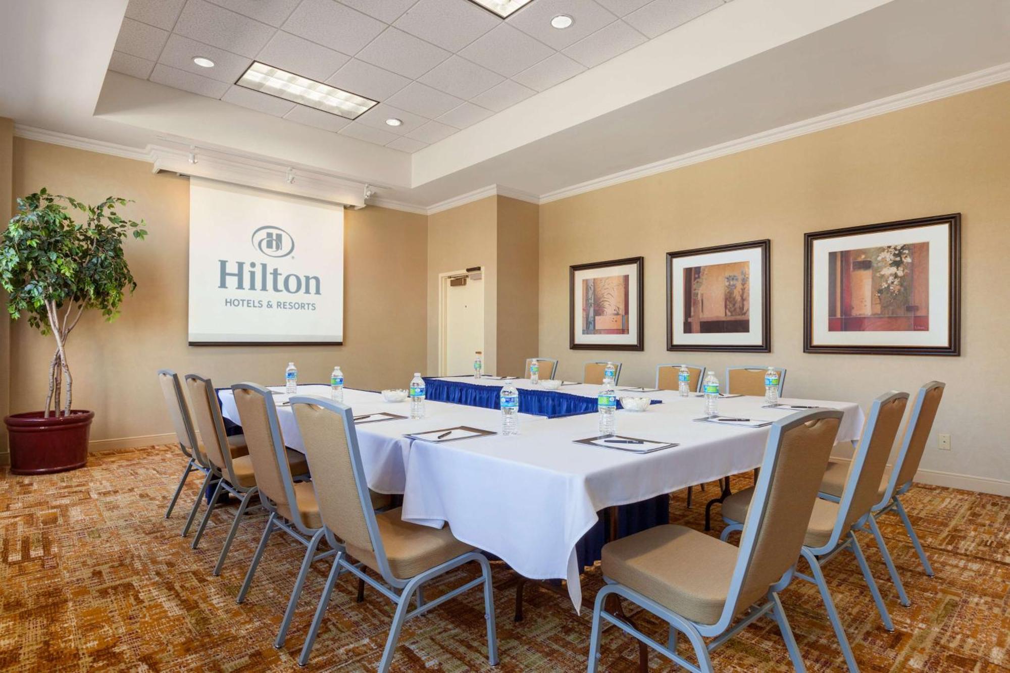 Hilton Fort Wayne At The Grand Wayne Convention Center (Adults Only) Luaran gambar