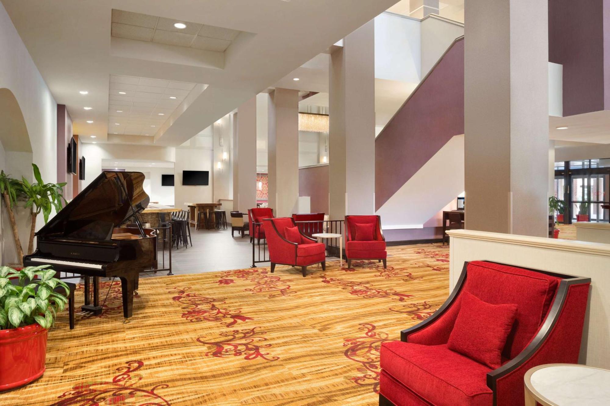 Hilton Fort Wayne At The Grand Wayne Convention Center (Adults Only) Luaran gambar