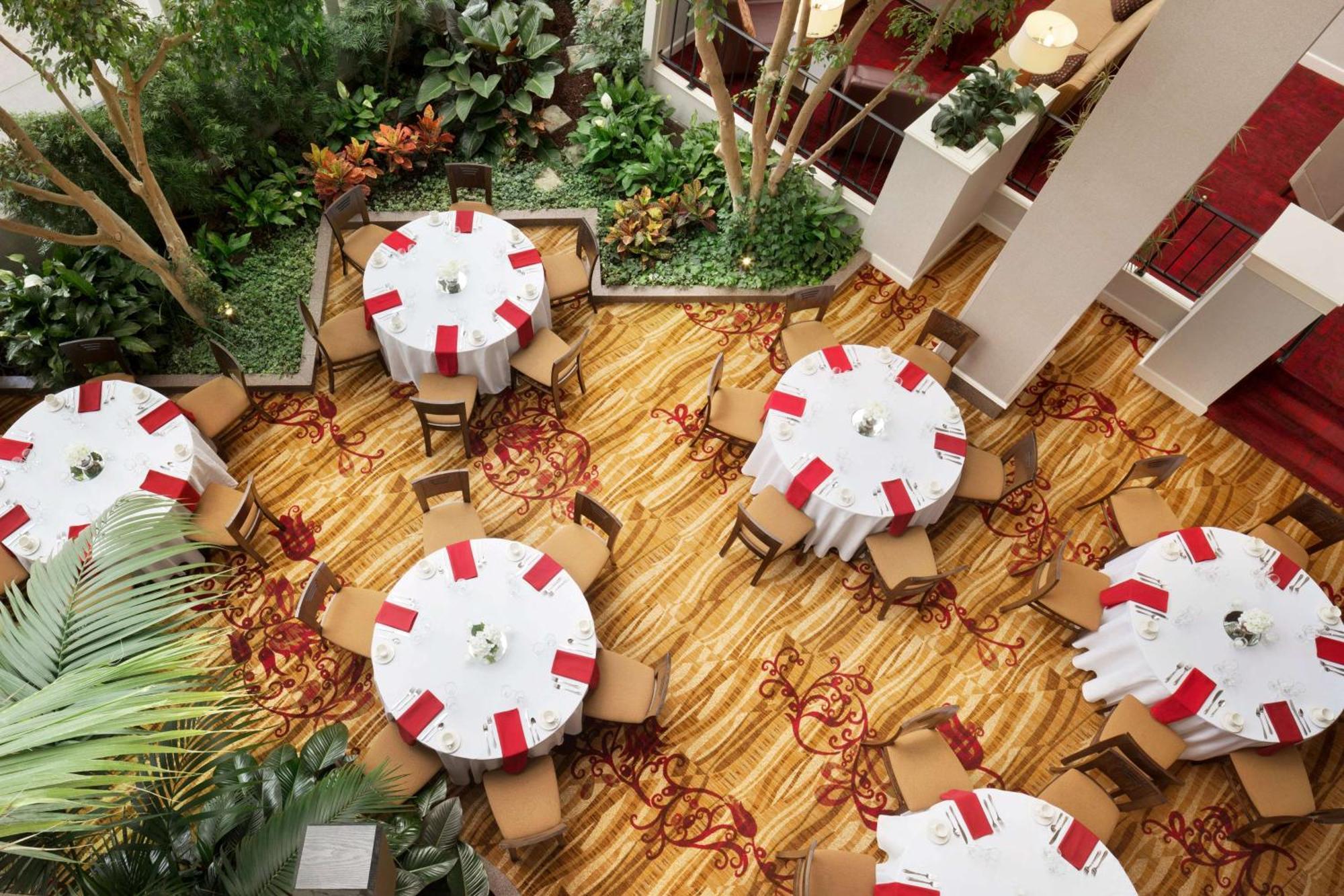 Hilton Fort Wayne At The Grand Wayne Convention Center (Adults Only) Luaran gambar