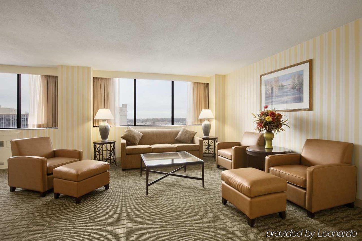 Hilton Fort Wayne At The Grand Wayne Convention Center (Adults Only) Bilik gambar
