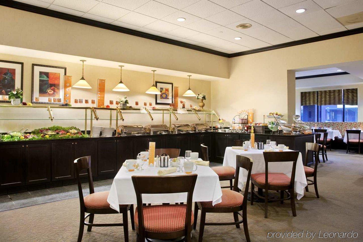 Hilton Fort Wayne At The Grand Wayne Convention Center (Adults Only) Restoran gambar